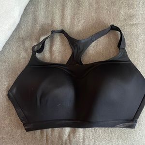 Victoria’s secrect high impact sports bra, never worn